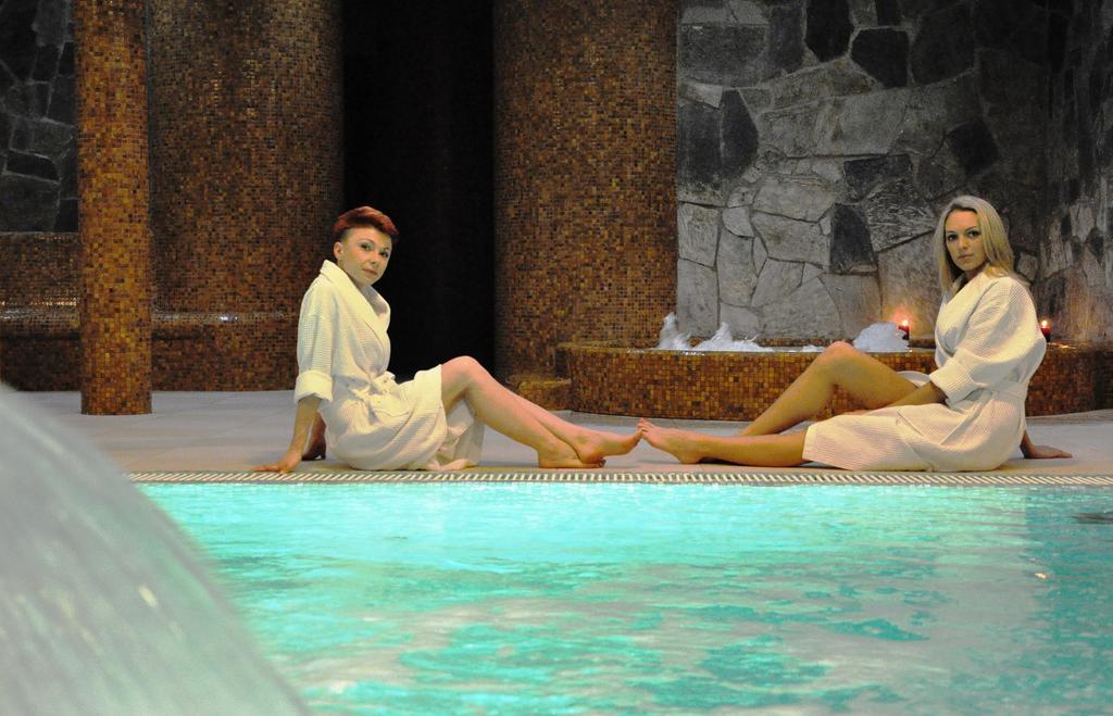 Hotel Karino Spa Polanczyk Ngoại thất bức ảnh