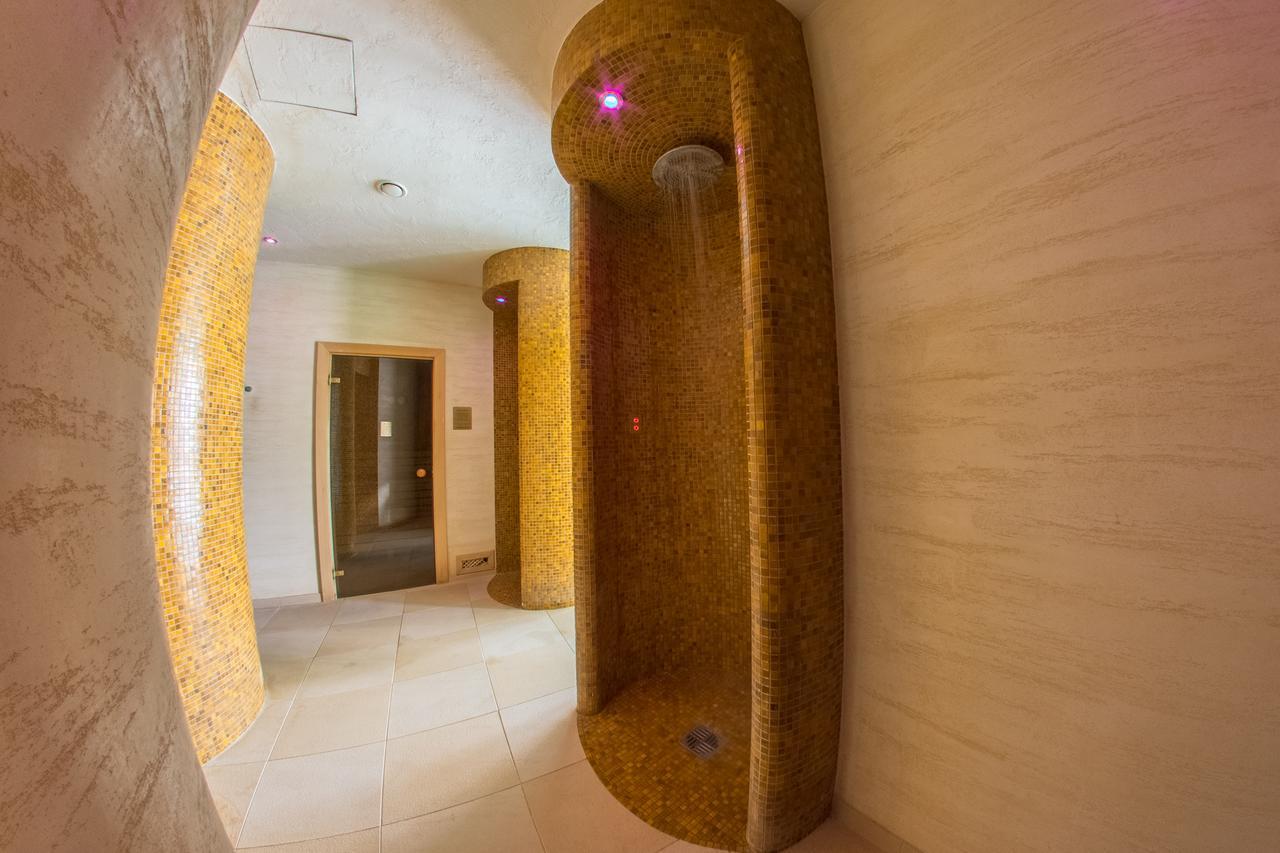 Hotel Karino Spa Polanczyk Ngoại thất bức ảnh