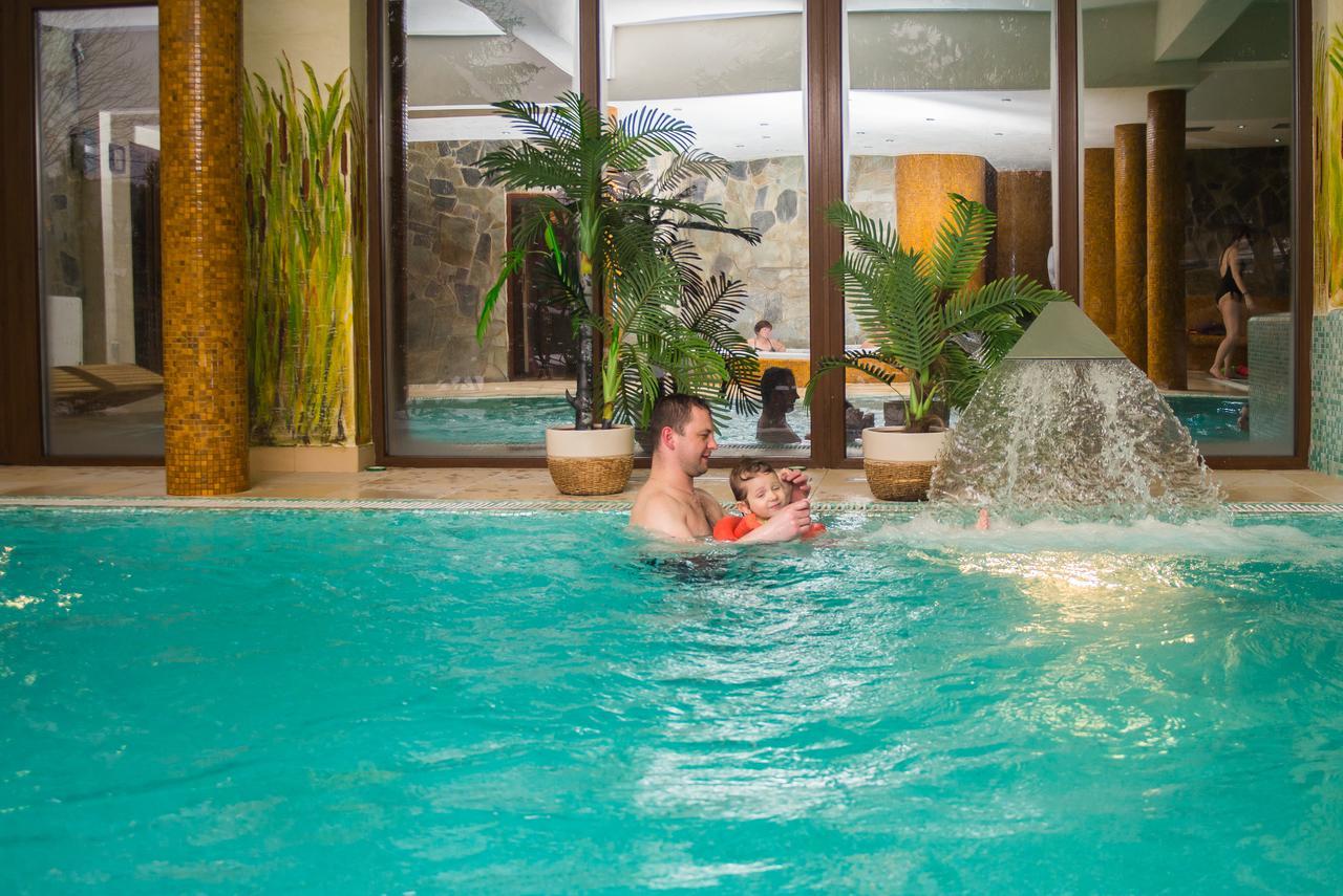 Hotel Karino Spa Polanczyk Ngoại thất bức ảnh