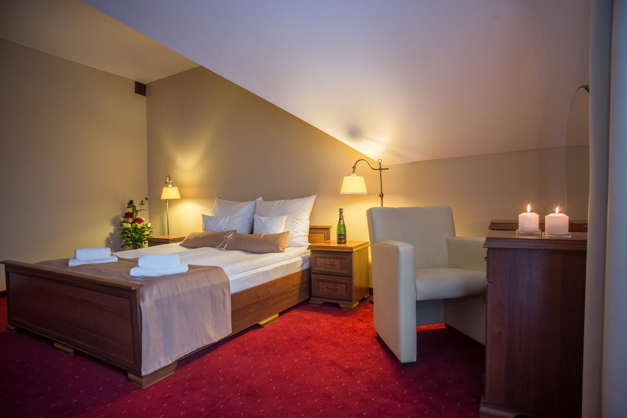 Hotel Karino Spa Polanczyk Ngoại thất bức ảnh