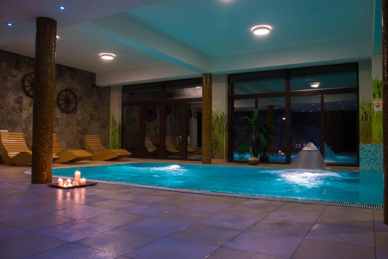 Hotel Karino Spa Polanczyk Ngoại thất bức ảnh